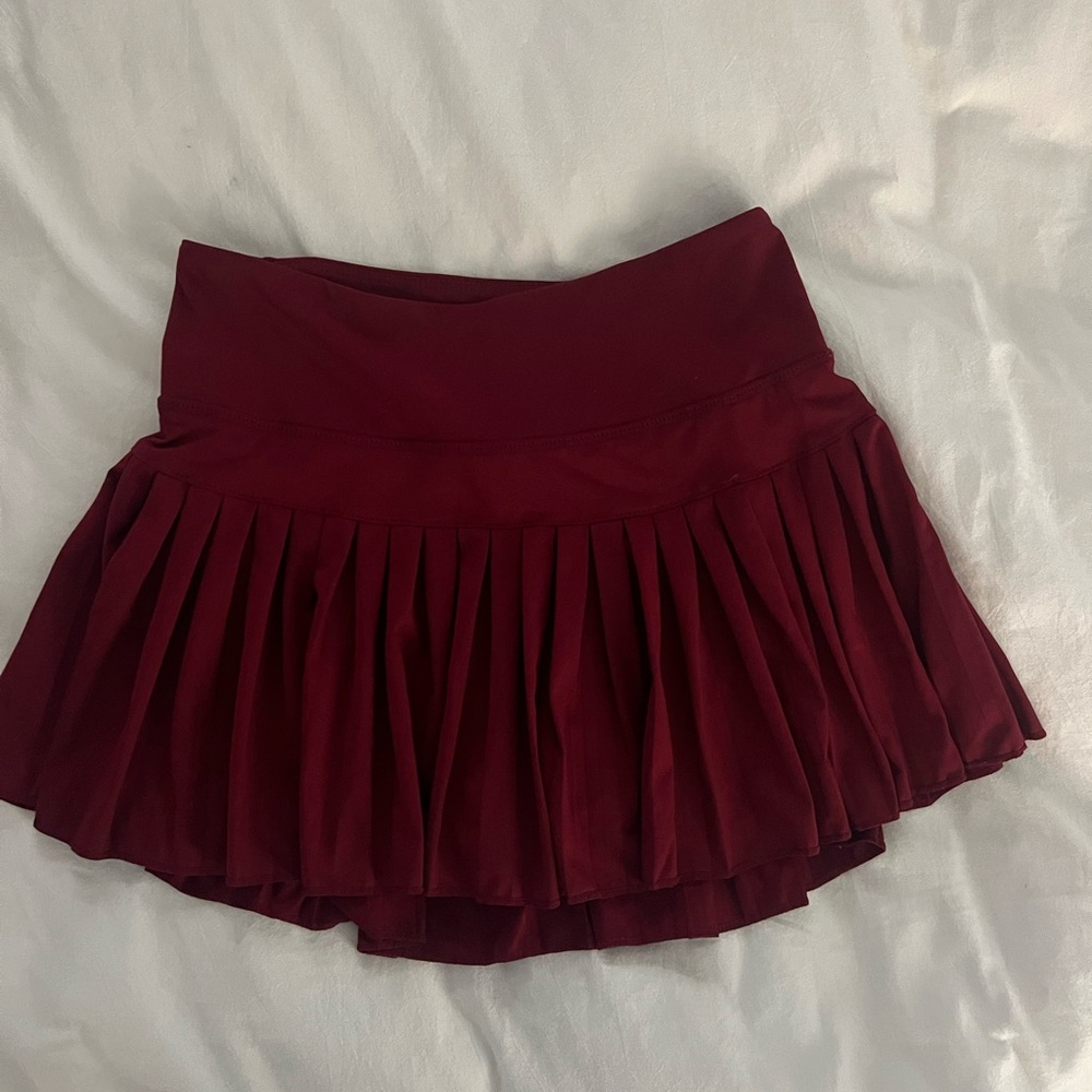 Gold Hinge Maroon Pleated Skirt